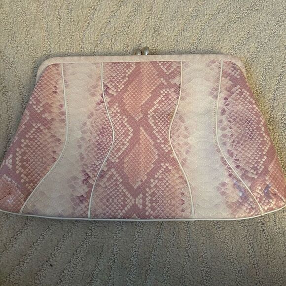 Via Spiga Pink Snake Skin Embossed Leather Clutch - Picture 1 of 5